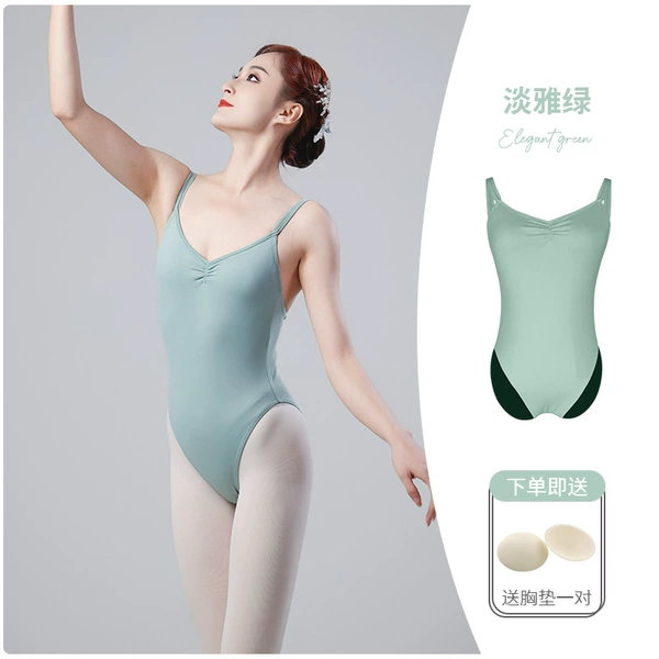 Classic style in light green. The size of the free breast pad is too small.