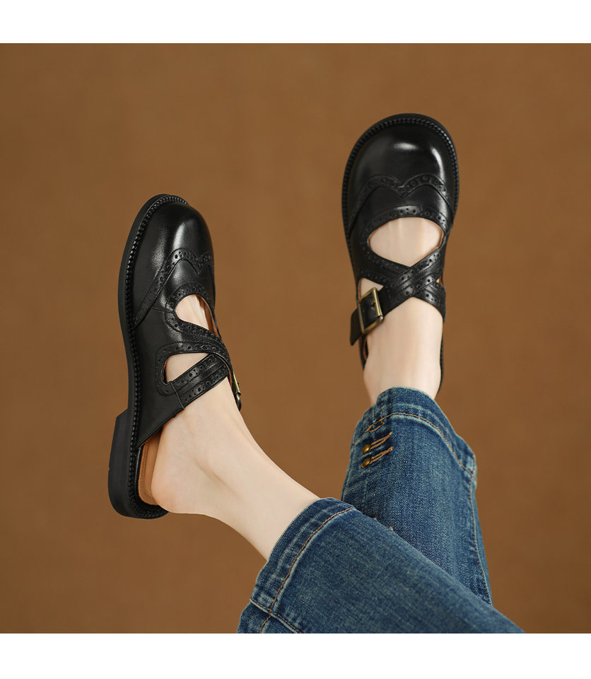 Dép sandal nữ da bò mũi trùm đế bằng, quai chéo chạm trổ cổ điển — đen chi tiết 10