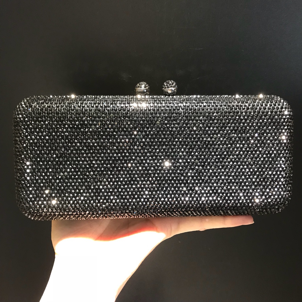 Túi clutch nữ đính đá lấp lánh phong cách Âu Mỹ, dáng vuông ngang nhỏ gọn — Màu nâu chi tiết 3