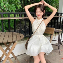 新中式改良无袖挂脖连衣裙女夏季新款设计感收腰小个子旗袍裙子