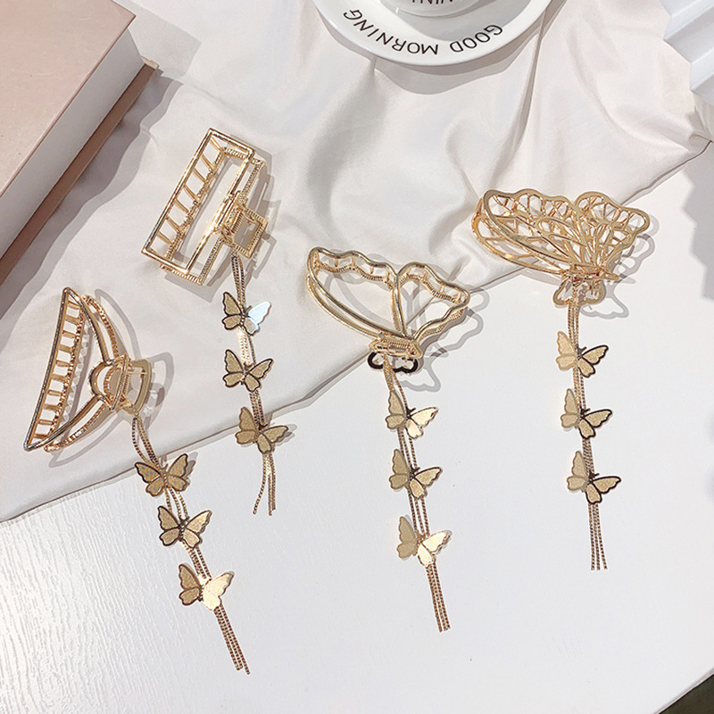 Internet Celebrity Shake Tone Same Style Butterfly Love Pendant Grab Clip Korean ins Alloy Back Head Shark Clip Large Hair Grab