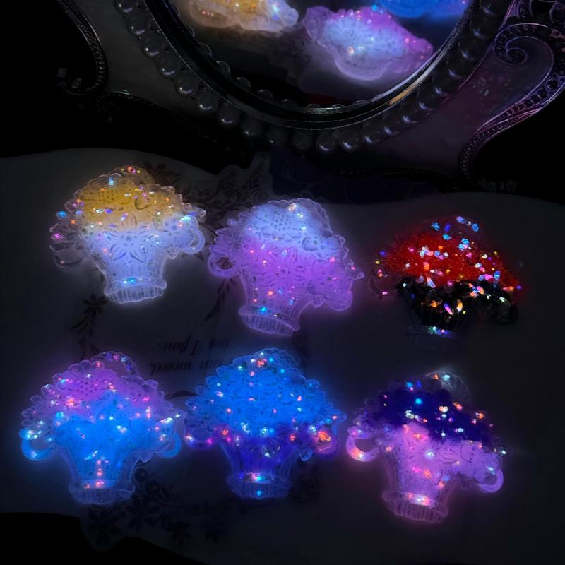 树脂配件批发diy饰品【大花蓝】带孔-爆闪卡50*45mm-萤火虫夜光|undefined