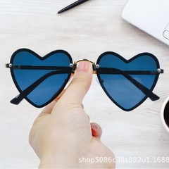 2025新型ファッションクロスボーダー女性はファッション金属の個性源の工場価格で愛の女性のメガネを卸売りします。
