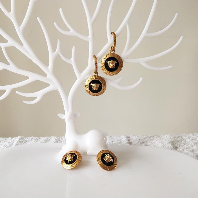 Reprehenderit qui in ea