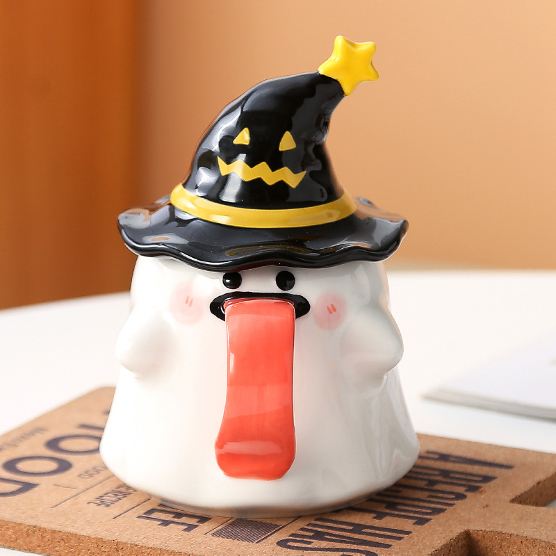 Black ghost hat, print