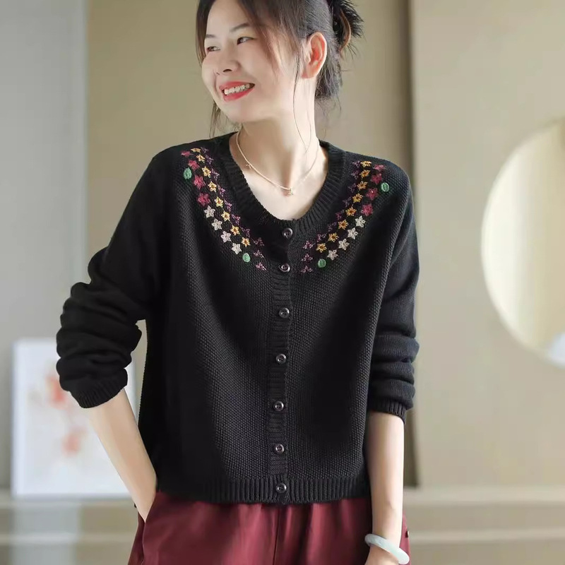Autumn New Style Retro Embroidered Knitted Cardigan Women's Single-Breasted Round Neck Long-Sleeved Sweater Pure Color Casual Top