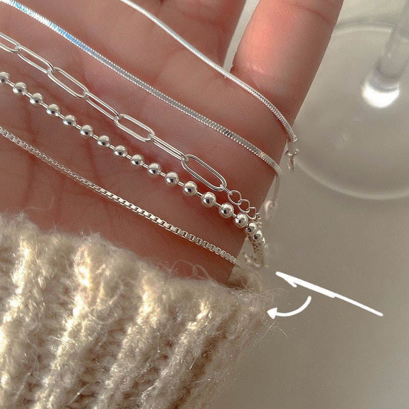 Pulsera de lujo ligera de estilo japonés ins diseño de nicho en línea rojo todo partido femenino verano plateado simple novias pulsera de estudiante moda
