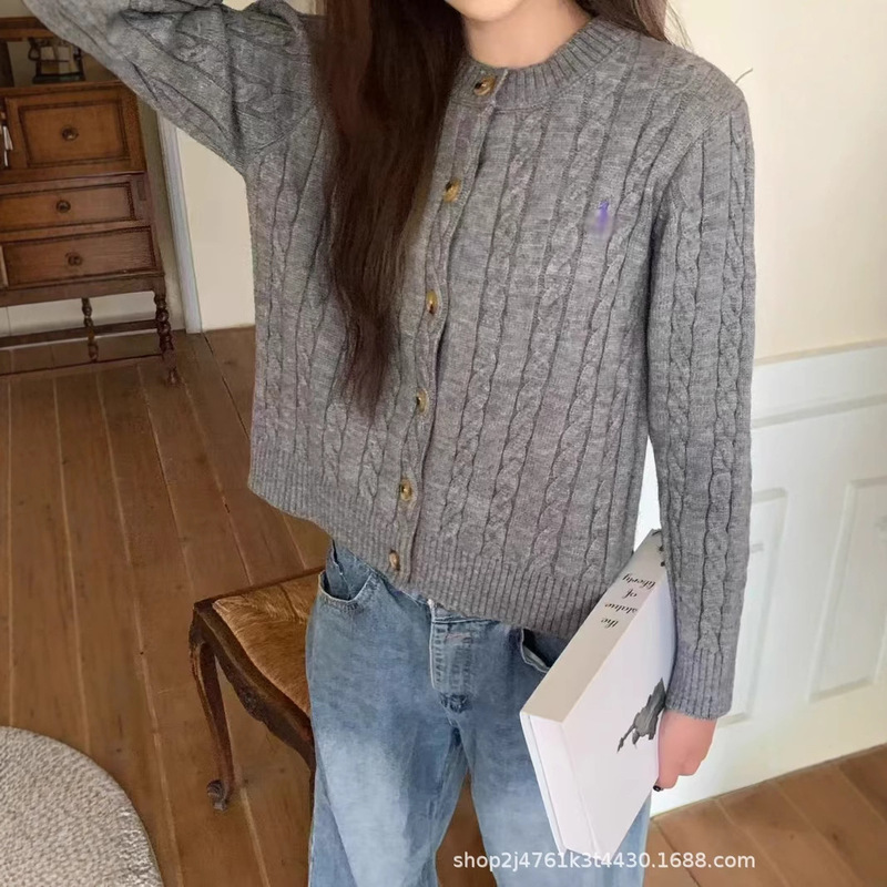 韓国ラウンドネック刺繍ツイストニットカーディガン女性のための 2025 春と秋の新しいカジュアル多用途ソフトワックスセータージャケットトレンディ|undefined