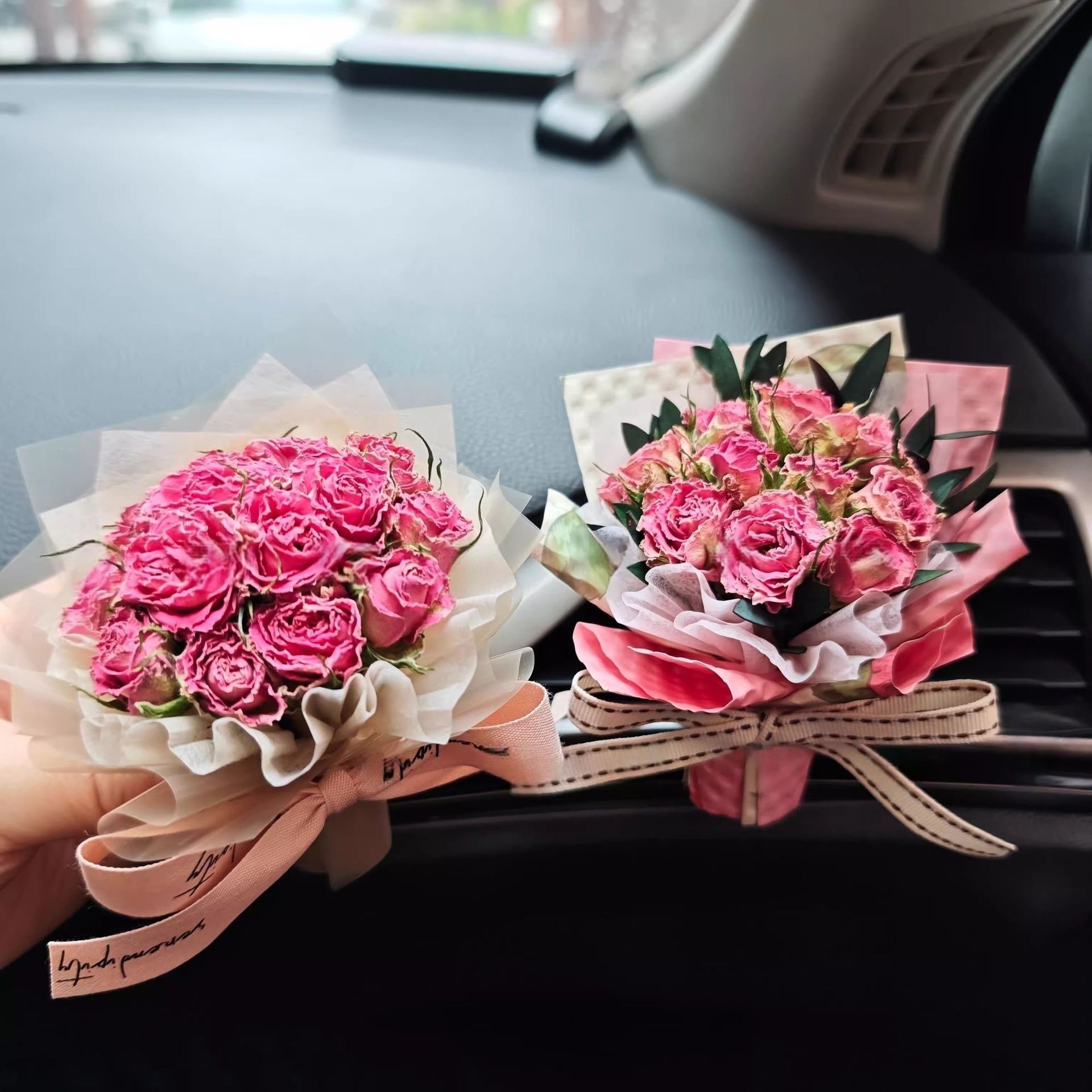 迷你干花束香薰出风口车载夹玫瑰花干花创意花装饰摆件成品玫瑰花