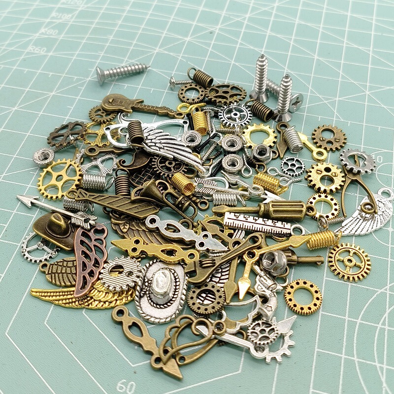 DIY Retro Steampunk Robot Alloy Jewelry Accessories Gear Screws Wings Keychain Handmade Materials DIY Retro Steampunk Robot Alloy Jewelry Accessories Gear Screws Wings Keychain Handmade Materials