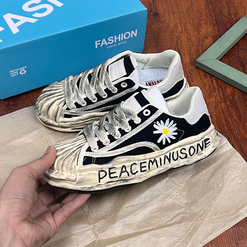 跨境原创春秋新款透气手绘涂鸦学生做旧男女鞋GD小雏菊情侣权志