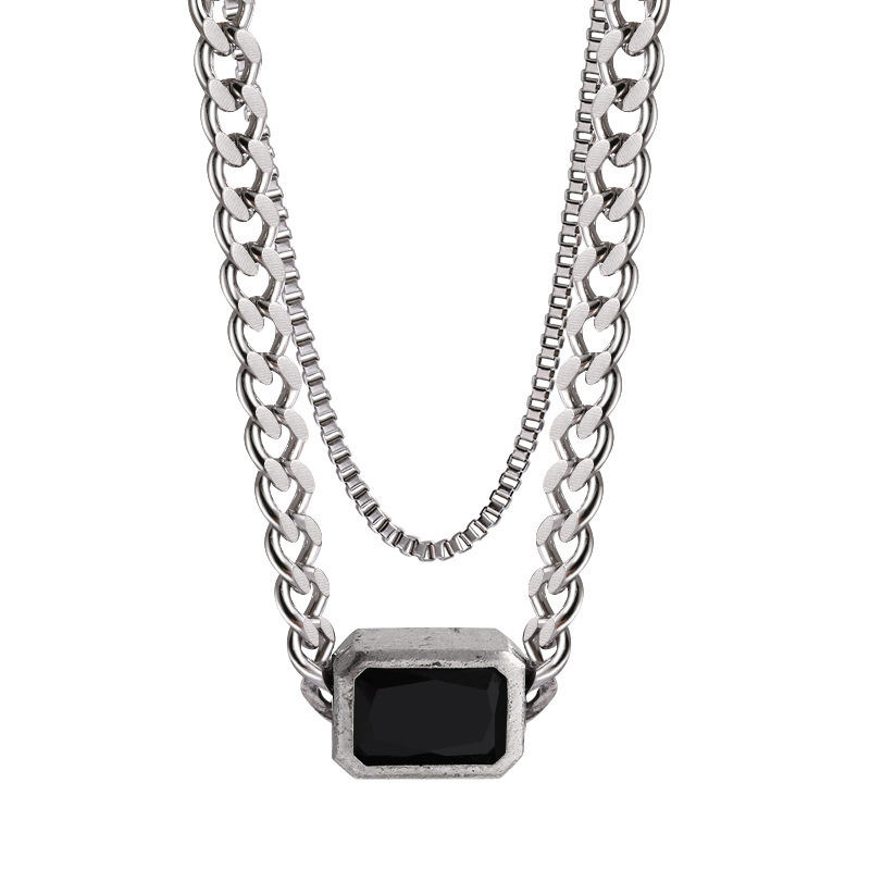 Double-layer Titanium Steel Hip-hop Necklace Geometric Black Crystal Short Necklace display picture 6