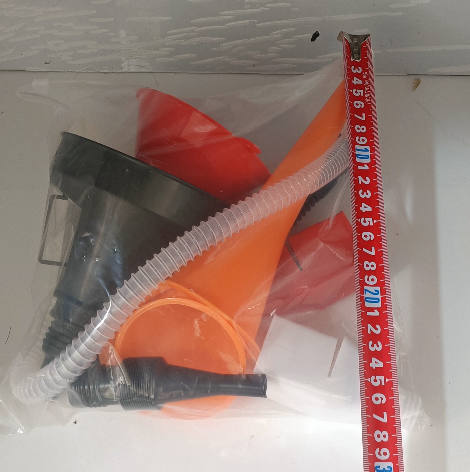 Cross-Border Hot-Selling Refueling Funnel with Filter Telescopic Tube for Automobiles and Motorcycles with Oil and Gasoline Plastic Long Mouth Funnel