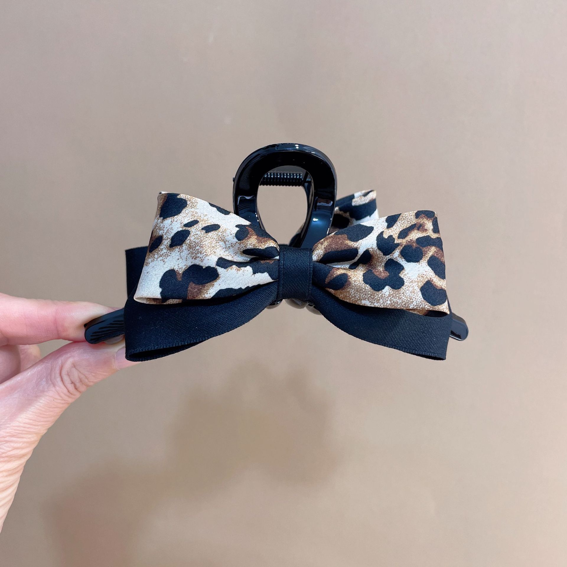 2ab562f3f2b02b2652012a36df835f