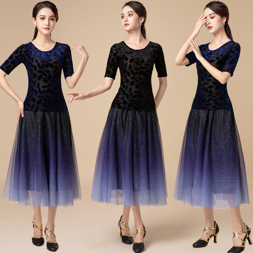 New square dance outfit set summer short-sleeve top starry sky gradient mesh half skirt performance dancewear for women