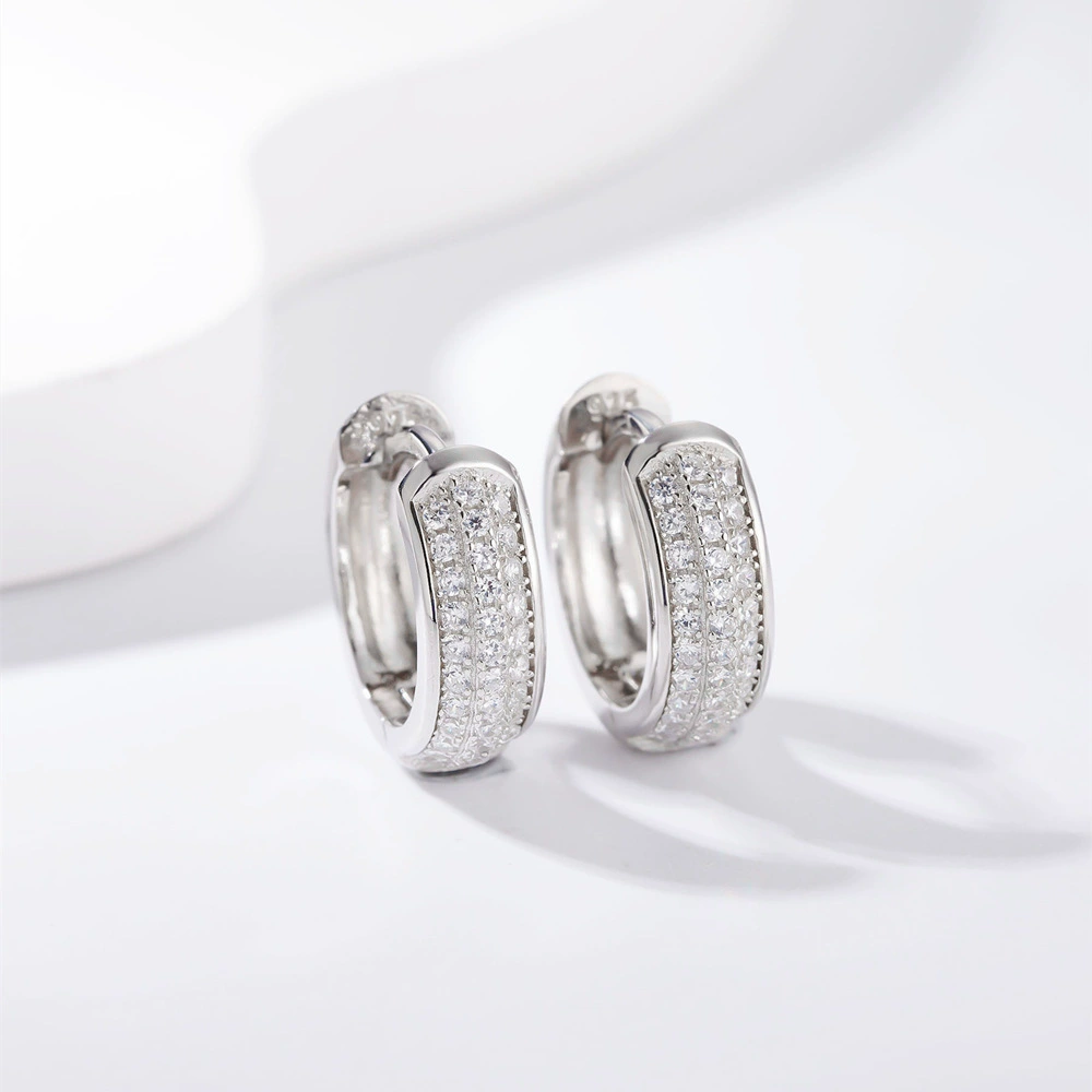 臻成达 Earrings, 2022 коллекция, 15 мм, инкрустированный бриллиантами, яркий эффект