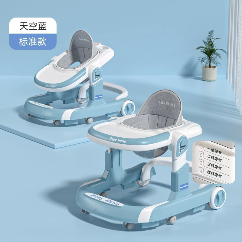 学歩の赤ちゃんの手は横転型の新型を押します。