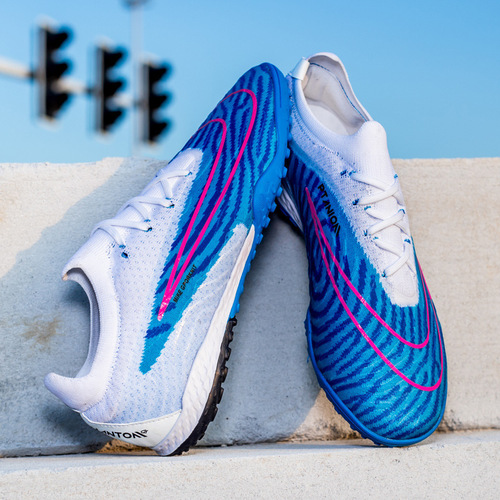 Cross-border delivery of 2024 new spring football shoes for men, low-top, student AG sole children's professional match shoes