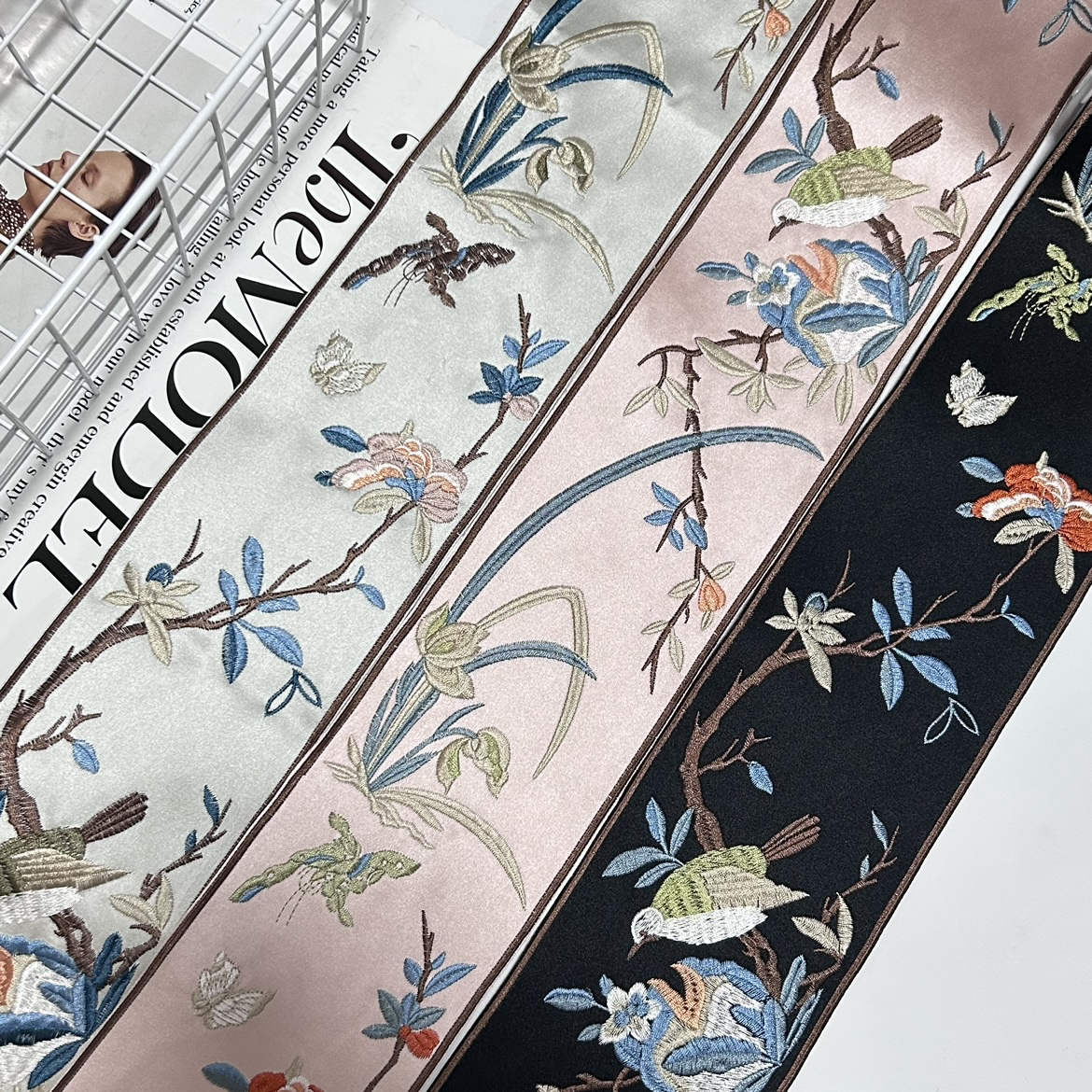 新中式兰花鸟蝴蝶刺绣花边辅料古装戏服汉服霞帔裙头衣口装饰织带