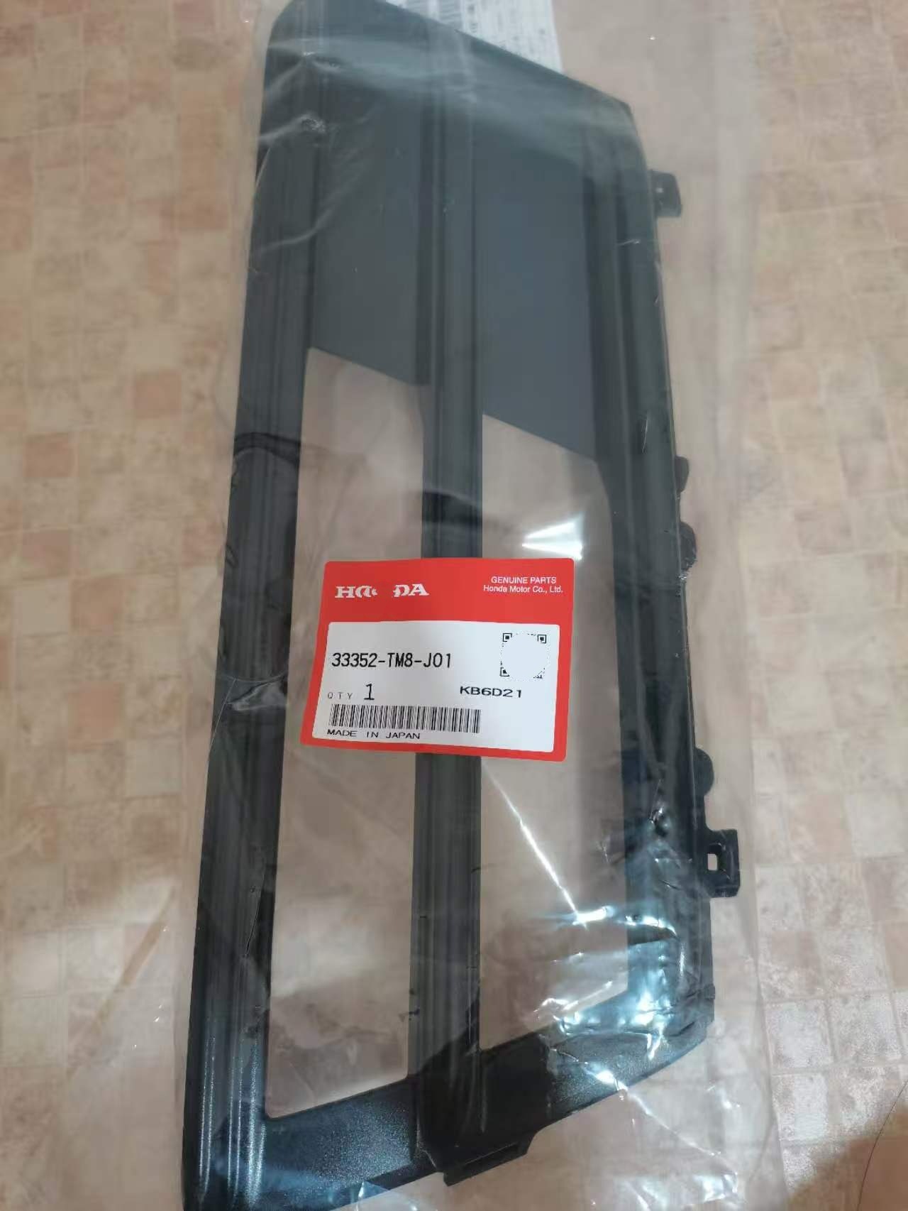 33352-Tm8-J01 33302-Tm8-J01 33352-Tm8-J11 33302Tm8J11 Fog Light Frame
