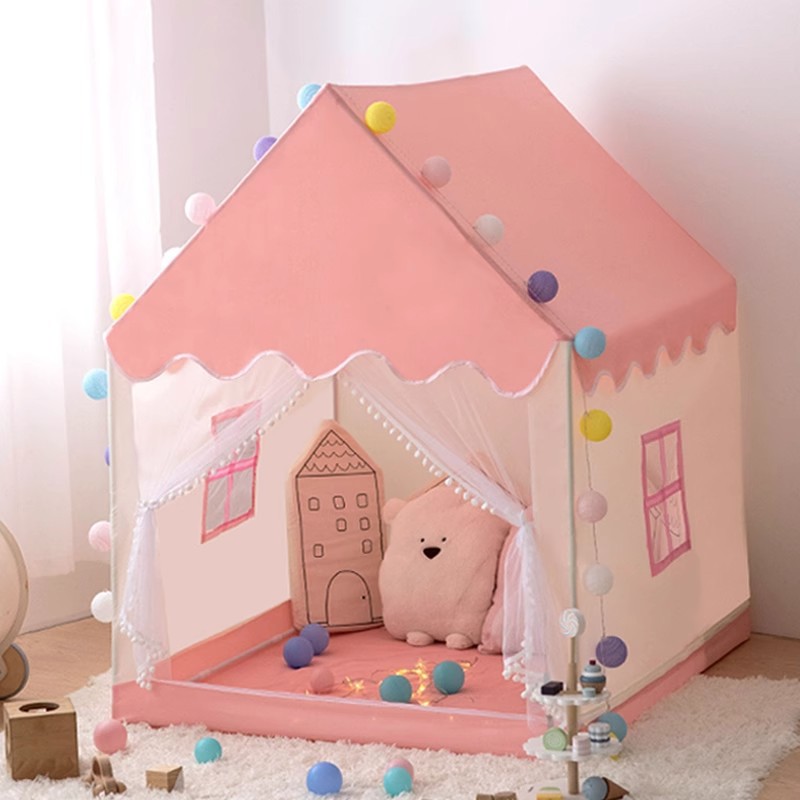 Casa de juguetes para niños en el interior de la tienda de campaña pequeña niña princesa castillo niña bebé casa pequeña casa de juegos