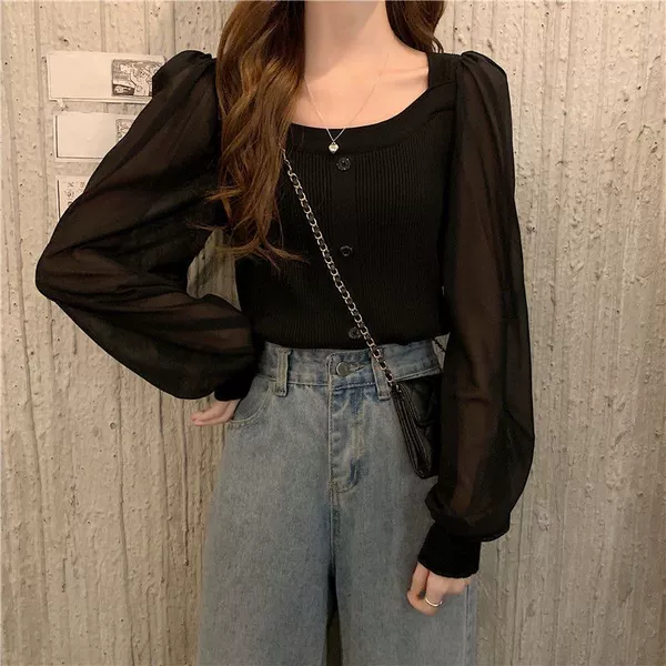 Shiffon shirt, square neckline, puff sleeves