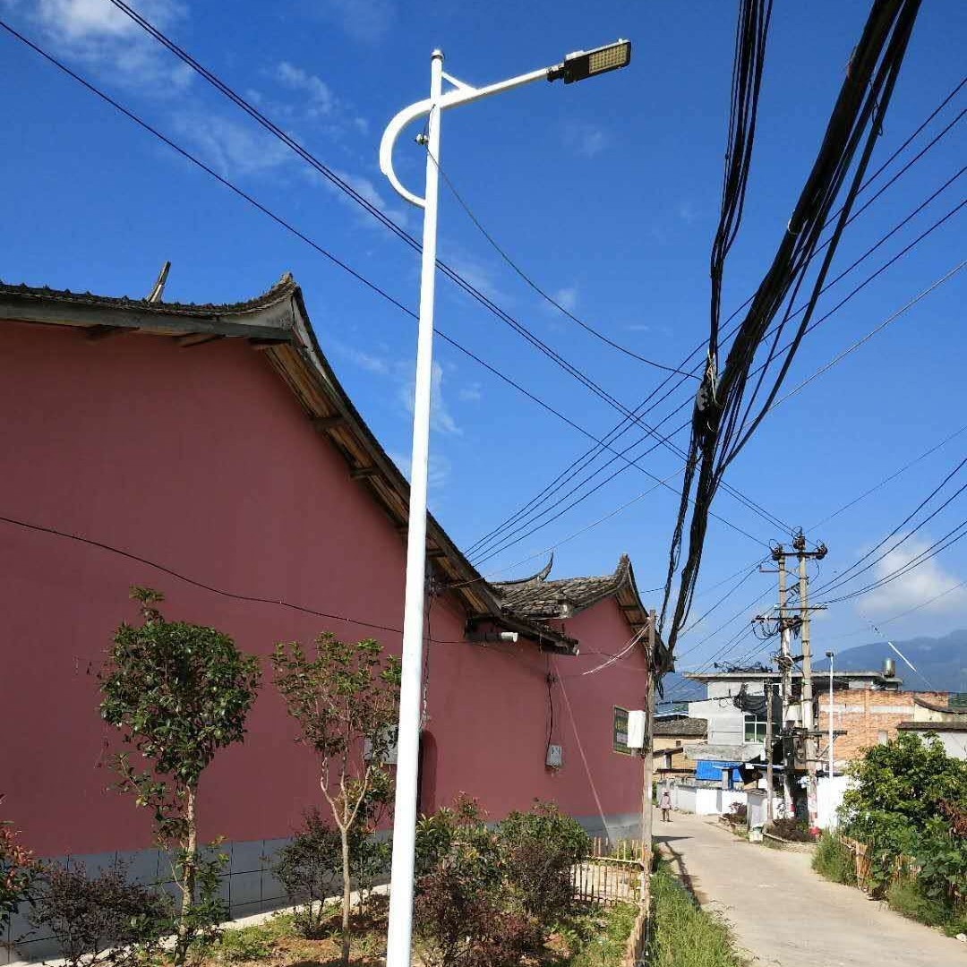 �Լ���������LED·�ƺ羵������Ҧ����LED��··��10�׸ߵ͸�