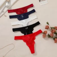 Amazon Женские стринги Сексуальные кружевные разноцветные цветы Европейский и Американский размер Полые трусики с низкой талией Фабрика прямых продаж