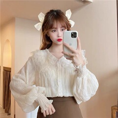 とても仙人の上着は甘くて年齢の子供の襟のシフォンのシャツの女性の春秋のデザイン感が小さいです。