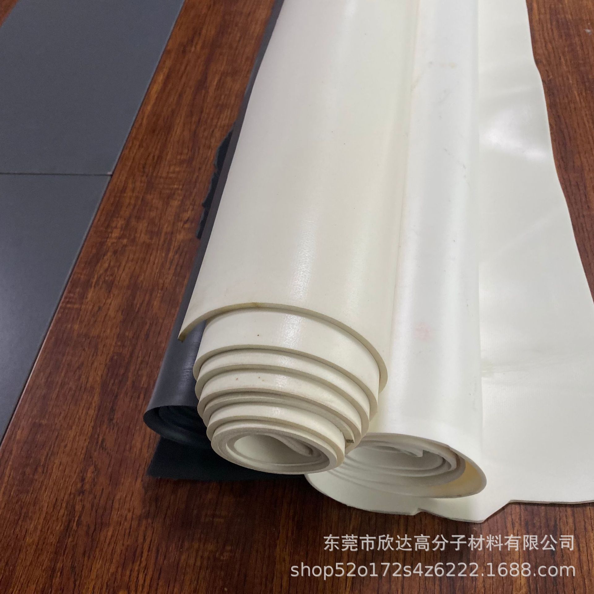 汽车海绵SBR卷材 非乳胶化妆棉片材 拳击手套内胆乳胶海绵