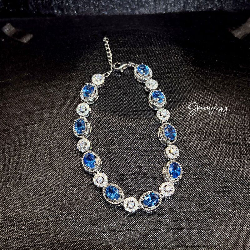 High-End Jewelry with an Elegant Style, Imitation Topaz Bracelet, Colorful Gemstone Oval Blue Spinel, High-End Bracelet for Cross-Border Trade High-End Jewelry with an Elegant Style, Imitation Topaz Bracelet, Colorful Gemstone Oval Blue Spinel, High-End Bracelet for Cross-Border Trade