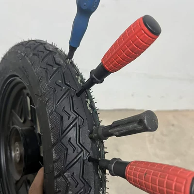 Self-repairing jelly glue, leak-proof for electric vehicle tires 14x2.50 vacuum tires 3.00/3.50-10 vacuum