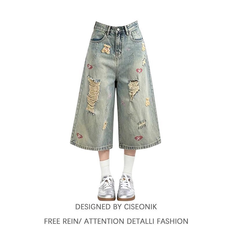 Ripped Bear Embroidery Design Cropped Denim Shorts for Women, Summer New Style, Plus Size, Loose Fit, Super Popular Mid-Length Pants Ripped Bear Embroidery Design Cropped Denim Shorts for Women, Summer New Style, Plus Size, Loose Fit, Super Popular Mid-Length Pants