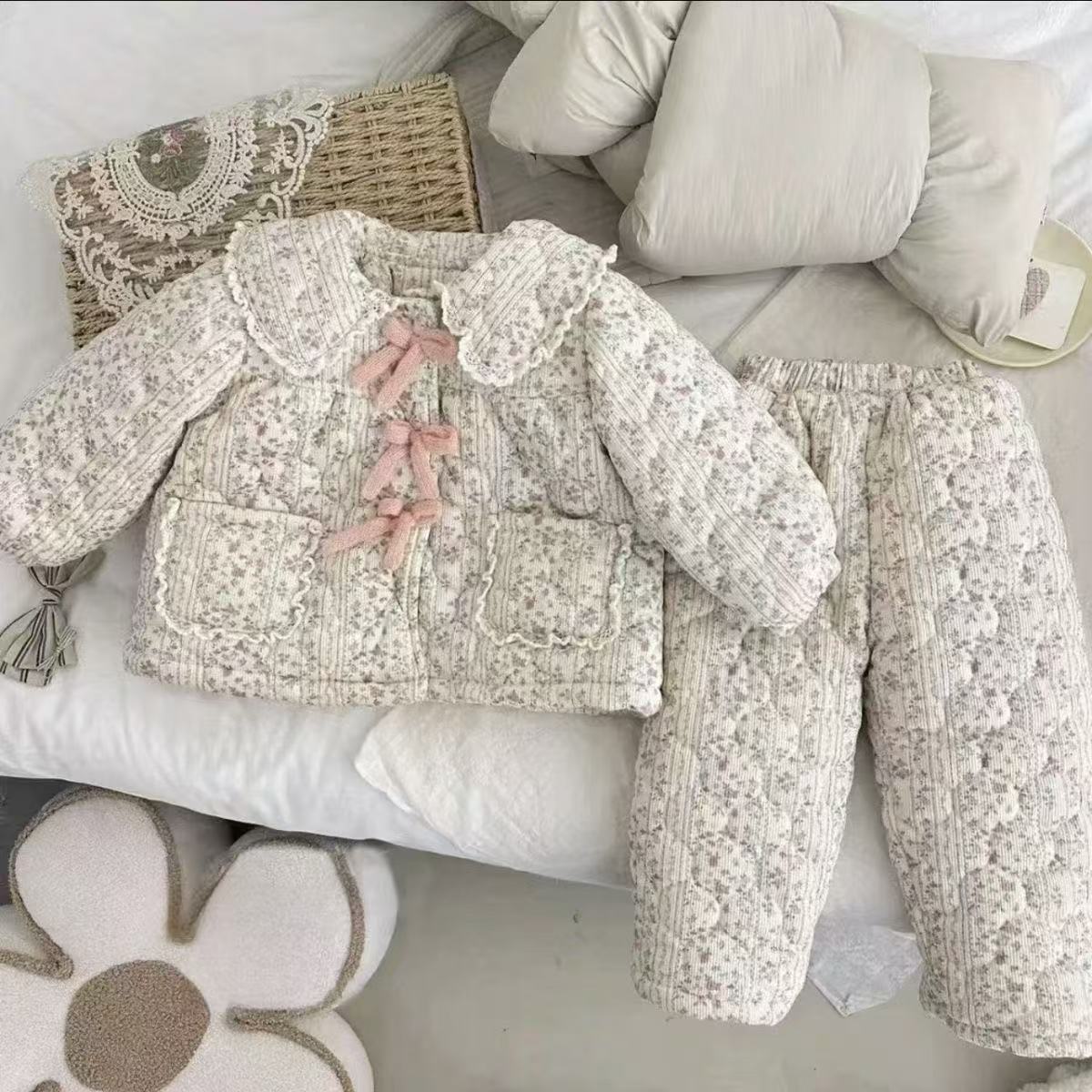 어린 소녀와  를위한 두꺼운 따뜻한 가정 옷을 기모 어린이 잠옷 겨울 두꺼운 3 층 퀼트 겨울