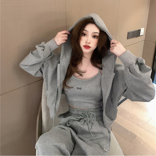 Women's Spring and Autumn Fashion Casual Student Set Korean Version Slim Fit Jacket, Tank Top, and Trousers Three-Piece Set