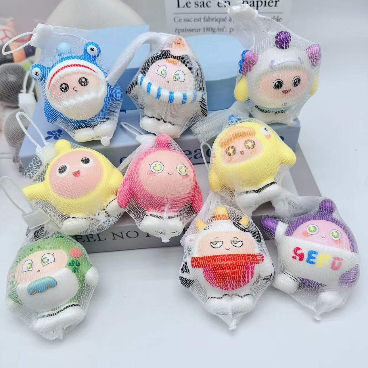 Red celebridad de descarga de huevos de fiesta de rebote lento, compresión de compresión de compresión