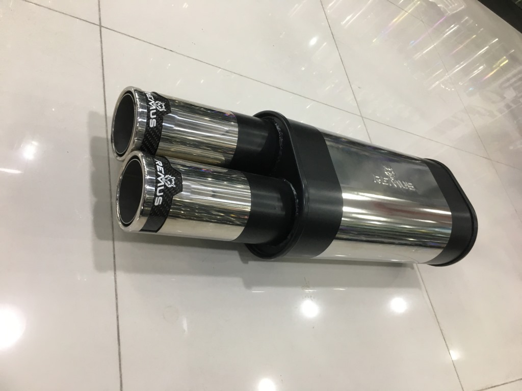 Car Modified Straight-Through Exhaust Pipe Wolf Head Exhaust Pipe Straight-Through Loud Exhaust Tail Section Silencer Car m Drum Carbon Fiber Exhaust