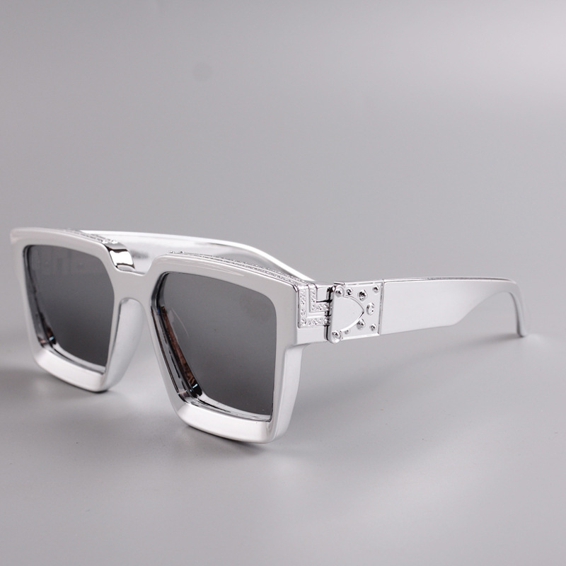 Millionaire per la street photography maschile Occhiali da sole quadrati influencer di Instagram_voghion.com