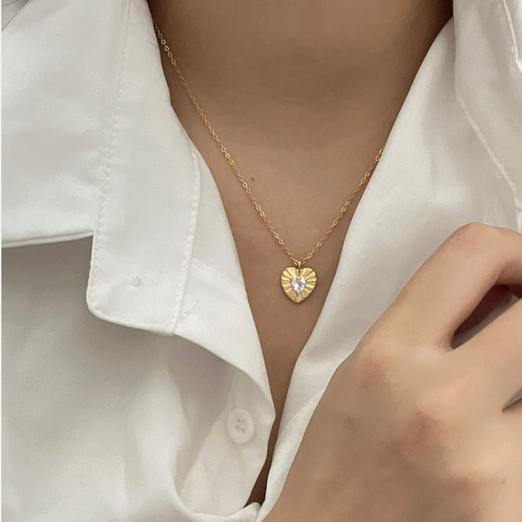 Heart Shape Pattern Women's Gender 925 Sterling Silver Zircon Plating Inlay Heart Shape Pendant Necklace