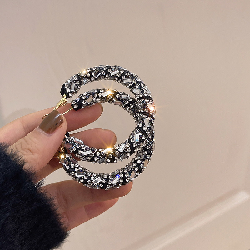 Fashion Circle Metal Inlay Zircon Womenu0027S Earrings 1 Pair