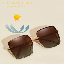 ���շ���ƫ���������̫������ʻ����Ůʿ����˾��ī��L9030UV400