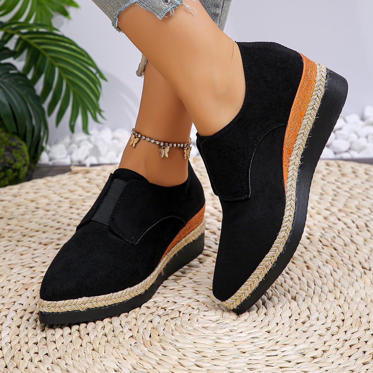 lightweight comfortable shoes wedge heel low-cut