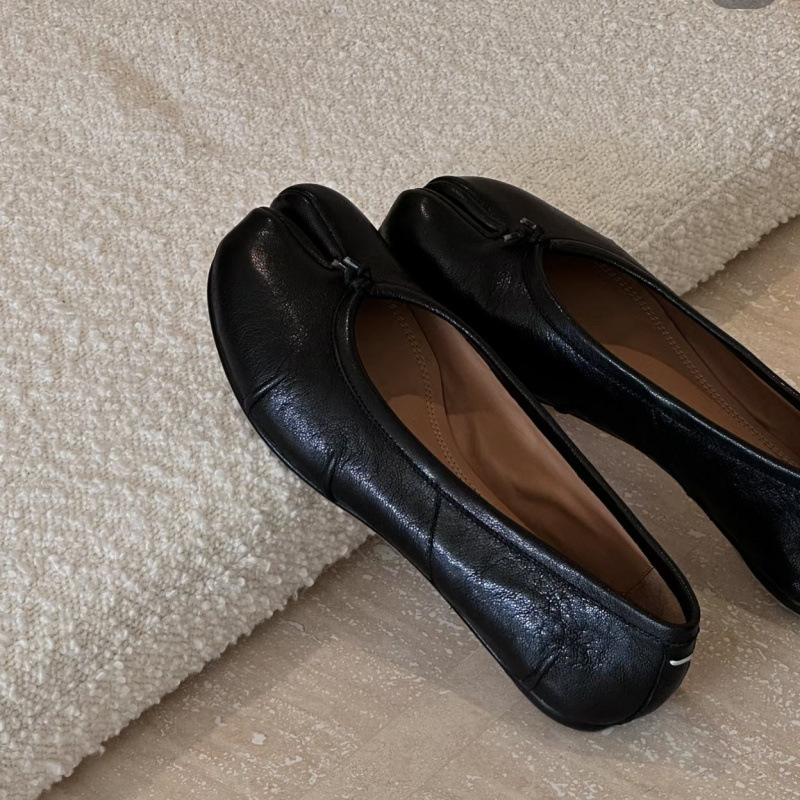 Cowhide Version ~ Genuine Leather Flats Shallow Mouth Split-Toe Shoes for Women, Pig Trotters and Horseshoe Shoes, Retro Niche One-Leg Ballet Shoes