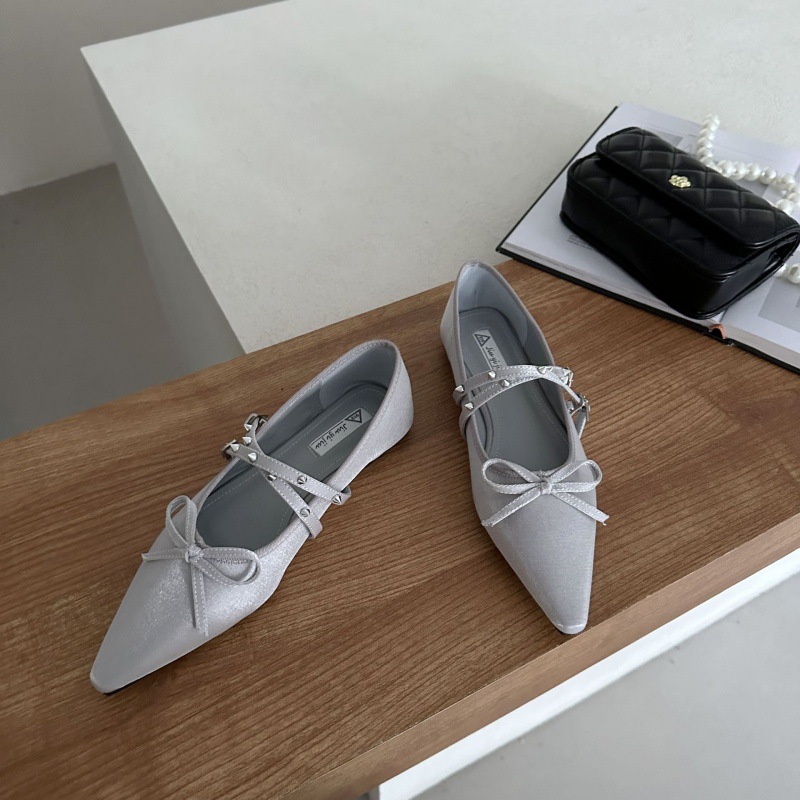 2024 Stagione primaverile e autunnale Nuovo arco, testa appuntita, bocca poco profonda, un gradino, superficie di seta rivettata, elegante piatto piccolo_voghion.com