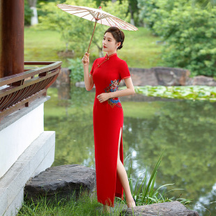 Catwalk Cheongsam Retro Chinese Style 2025 Team Stage Performance Elegant Slimming Look Elegant Mom Xia Dragon and Phoenix in Auspiciousness