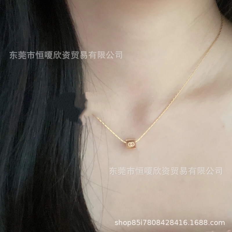 小香家对版字母双C金色银色金砖银砖项链女香奶奶锁骨链工厂直销|undefined