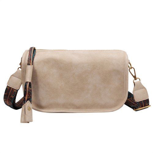 Trendy Women's Bag for Foreign Trade, 2024 Summer New Arrival, Fashionable Wide-Strap Crossbody Bag, Niche Internet-Famous Pillow-Shaped Women's Bag
