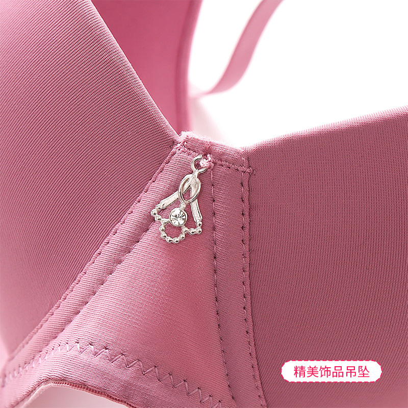 Brillante todo partido ropa interior de pecho pequeño color sólido de las mujeres sin costuras superior delgada inferior gruesa sexy push up soporte superior anillo de acero suave sujetador 049