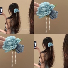青空がいっぱい! 青い牡丹の花のバラのヘアピン! 新中国式フリンジヘアの漢服のサイドクリップの女性