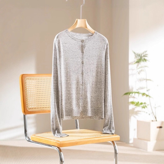 2025年春秋羊毛衬衫女天丝亚麻纽扣开衫轻薄可爱百搭通勤上衣毛衣